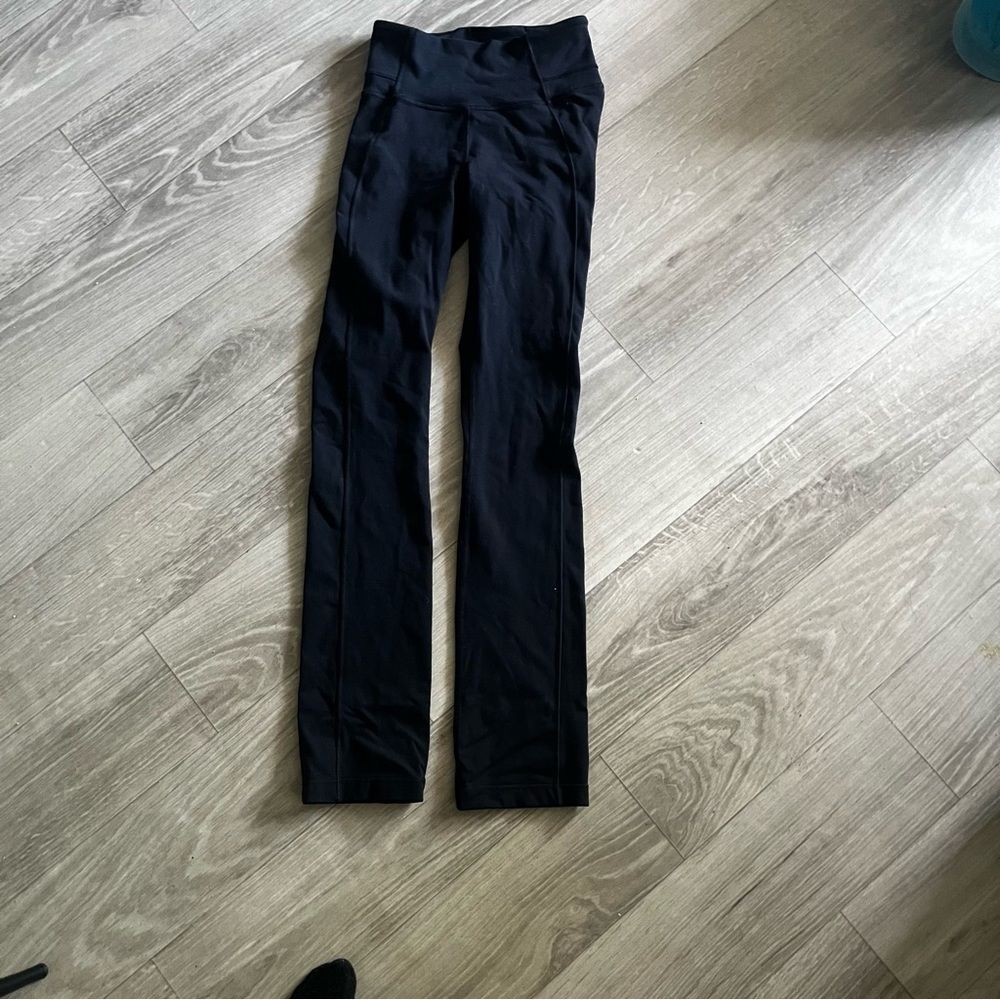 lululemon black straight leg pants size 4